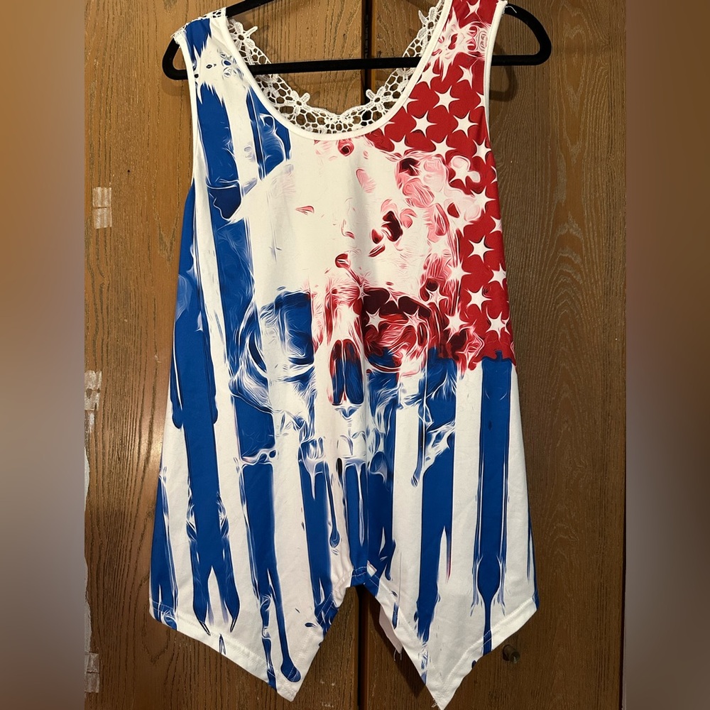 Two Piece Skull Tank and Capri Set